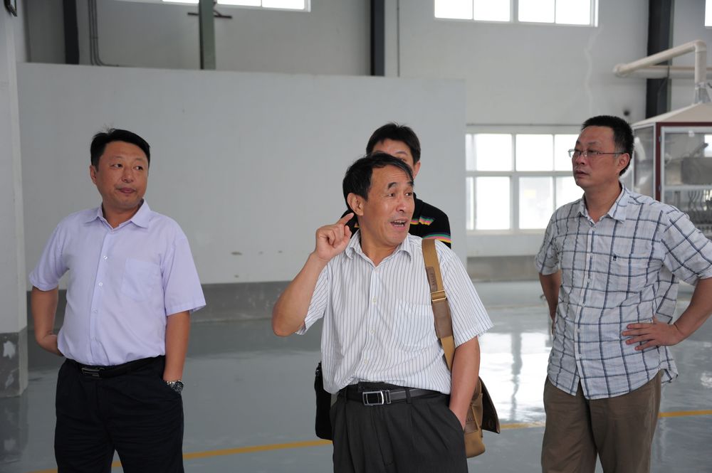 省安監局王佑貴處長(cháng)到企業(yè)指導安全工作